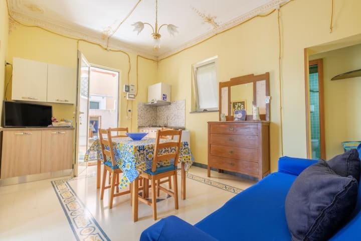 Blue Eden Strait Apartment Messina Exterior photo